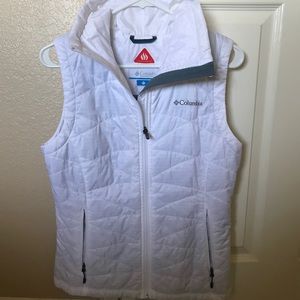 Columbia zip up vest